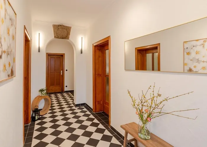 Tropical Wellness I Sauna I Whirlpool I Hot Tub I Tv I Bbq Apartament